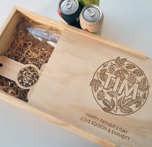 Load image into Gallery viewer, Three Beer Hamper with Tasting Paddle and Bar Blade